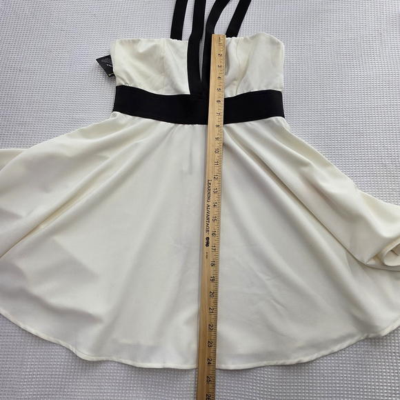 Coquette Black White Mini Dress Women’s M Contrast Strap Cocktail Party Clubwear - Picture 6 of 9